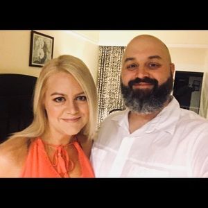 Meet your Posher, Caroline